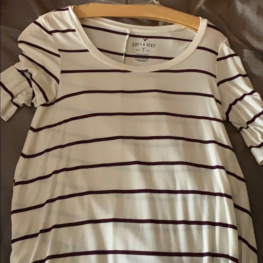 American Eagle top